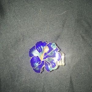 Hibiscus ring